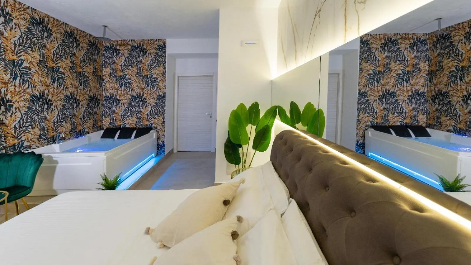 Penzion Mazzini Luxury Jacuzzy Suite Katánie