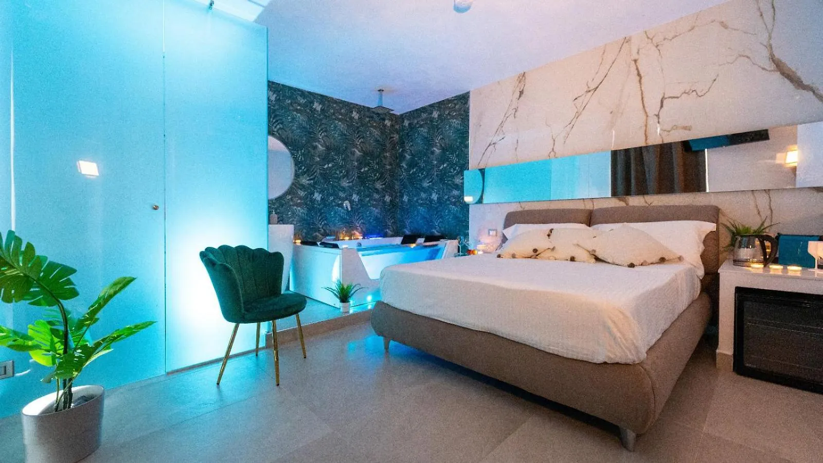 Mazzini Luxury Jacuzzy Suite Katánie Penzion