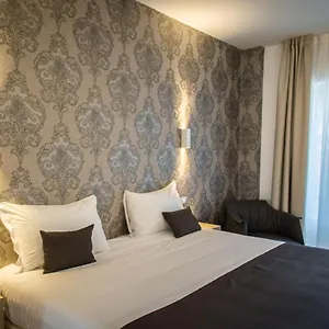https://hotel-ponti.it-lombardy.com