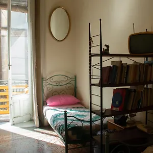 Gasthuis Casa Verdi - House Of Travelers, Catánia