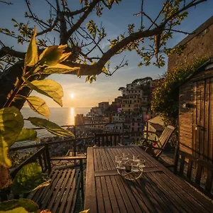 https://sailors-rest-riomaggiore-cinque-terre.hotelitalianriviera.com