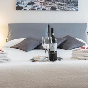 https://il-leone-blu.catania-hotels.net